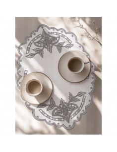 MANTEL INDIVIDUAL BORDADO 2